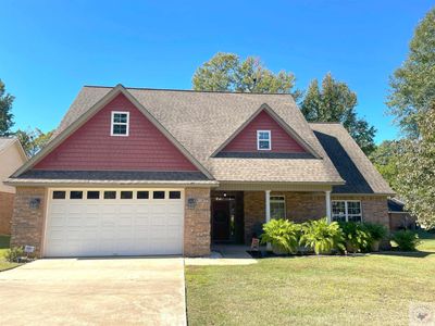 15 White Oak Lane, House other with 3 bedrooms, 2 bathrooms and null parking in Wake Village TX | Image 1