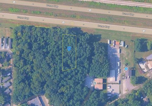 365 Shadyside Rd, Burns Harbor, IN, 46304-9737 | Card Image