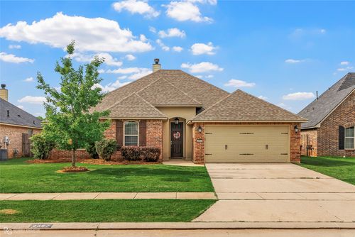 2367 Tallgrass Cir, Bossier City, LA, 71111-6730 | Card Image