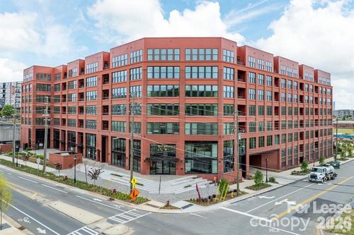 a3-300 E 36th St, Charlotte, NC, 28206-2298 | Card Image