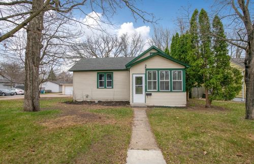 110 7th St S, Sauk Rapids, MN, 56379-1116 | Card Image