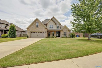 17092 Obsidian Circle, House other with 3 bedrooms, 2 bathrooms and null parking in Athens AL | Image 3