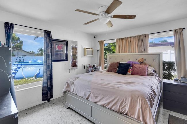 2651 Ne 49 Th St, House other with 3 bedrooms, 2 bathrooms and null parking in Lighthouse Point FL | Image 25