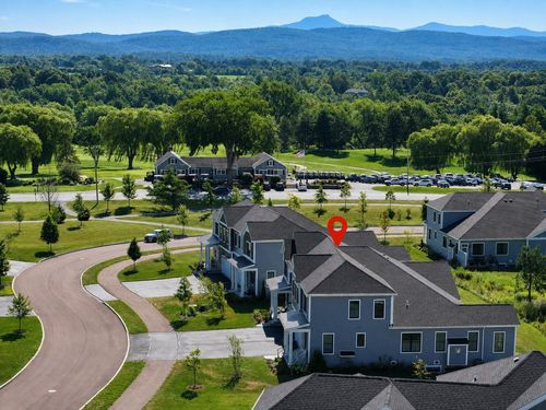 165 Willoughby Ln, Shelburne, VT, 05482-7531 | Card Image