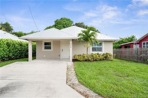 5030 Se Ebbtide Ave, Stuart, FL, 34997-3163 | Card Image