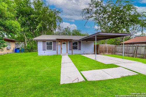 4818 Castle Guard, San Antonio, TX, 78218-4110 | Card Image