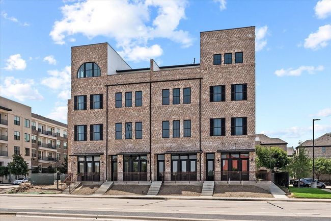 4120 Belt Line Rd, Townhouse with 3 bedrooms, 5 bathrooms and null parking in Addison TX | Image 13