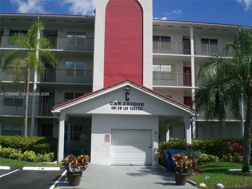 405c-1101 Sw 128th Ter, PEMBROKE PINES, FL, 33027-1920 | Card Image