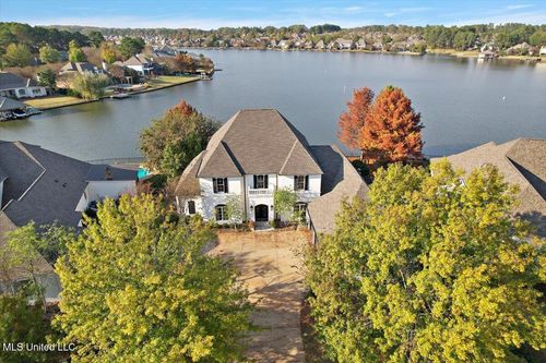 109 Glenwood Bnd, Madison, MS, 39110-6571 | Card Image