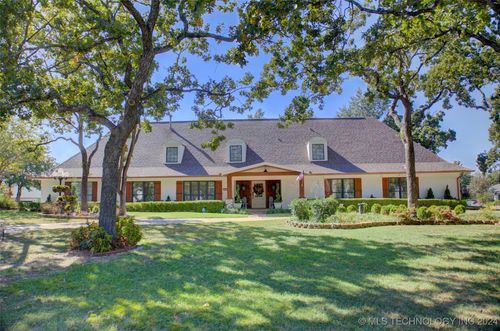 6798 S Timberlane Road, Tulsa, OK, 74136 | Card Image