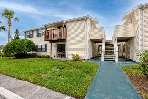 f-137 Hunter Lake Dr, OLDSMAR, FL, 34677-4574 | Card Image
