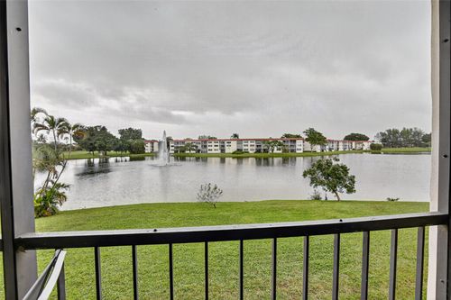apt-204-9623 S Hollybrook Lake Dr, Pembroke Pines, FL, 33025-1665 | Card Image