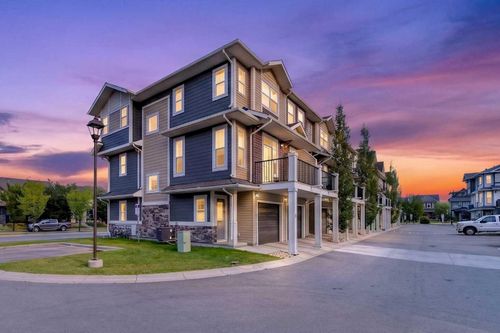87 Legacy View Se, Calgary, AB, T2X4H9 | Card Image