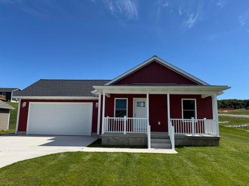 250 Willowside Dr, Shelby, MI, 49455-9233 | Card Image