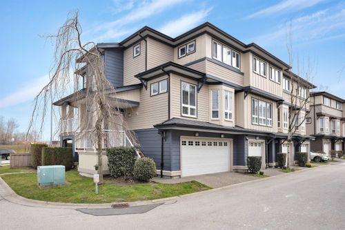 23-160 Pembina St, New Westminster, BC, V3M0A3 | Card Image