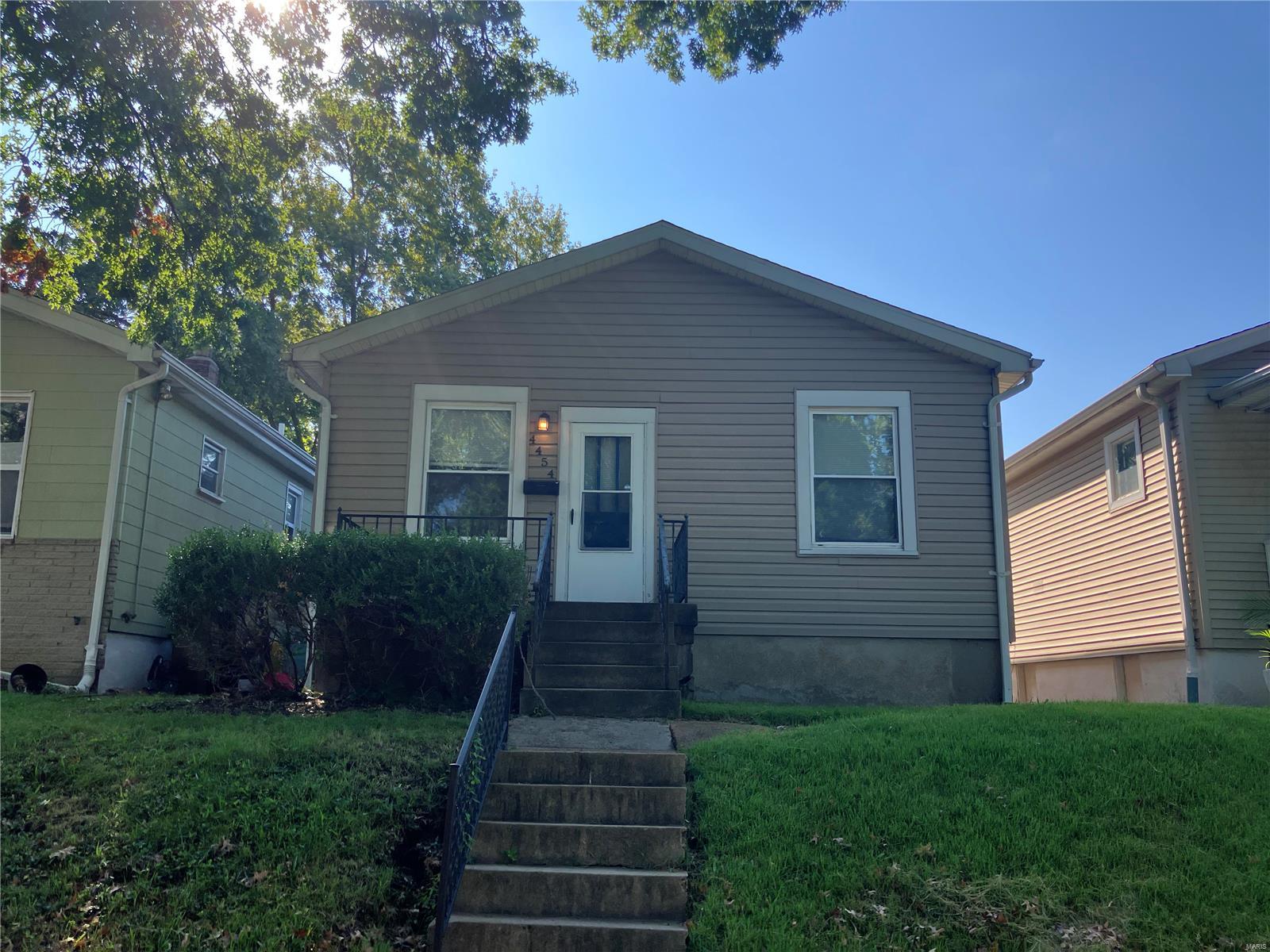 Spring Ave, Saint Louis, MO 63116