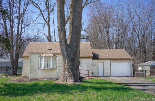 14088 Fellrath St, Taylor, MI, 48180-4458 | Card Image