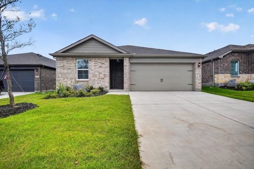 3310 Catamount Dr, Sherman, TX, 75090-2370 | Card Image