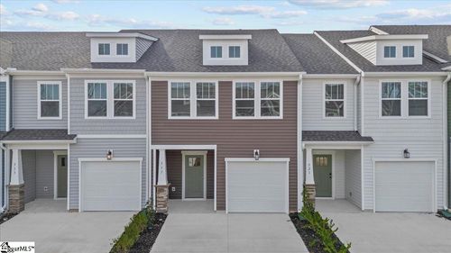 517 W Norvell Ct, Spartanburg, SC, 29307-2100 | Card Image