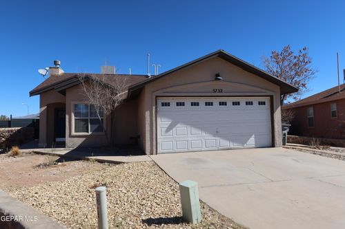 5732 Green Castle Rd, El Paso, TX, 79932-1952 | Card Image