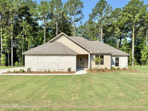 220 New Haven Ln, Brandon, MS, 39042-7709 | Card Image