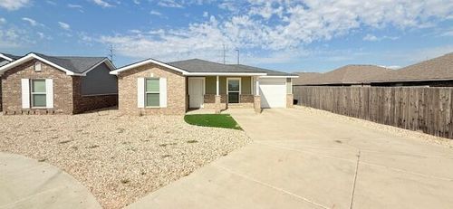 9711 Trenton Ave, Lubbock, TX, 79424-1682 | Card Image