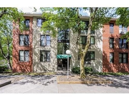 14-6 Juniper St., Brookline, MA, 02445 | Card Image