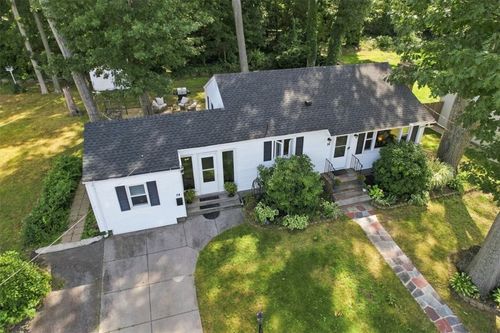 14 Woodhill Dr, Cranston, RI, 02920-3136 | Card Image