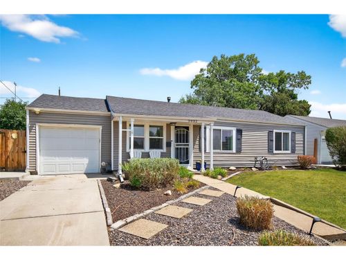 3032 S Grape Way, Denver, CO, 80222-6810 | Card Image