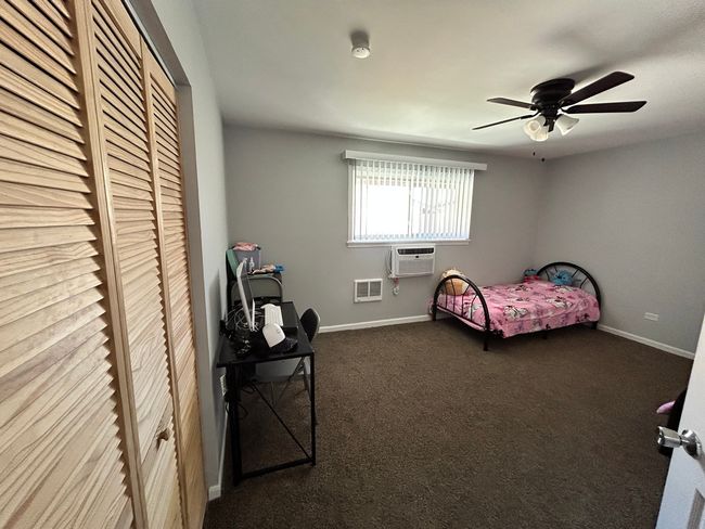 APT-201 - 822 E Old Willow Rd, Condo with 3 bedrooms, 2 bathrooms and 2 parking in Prospect Heights IL | Image 13