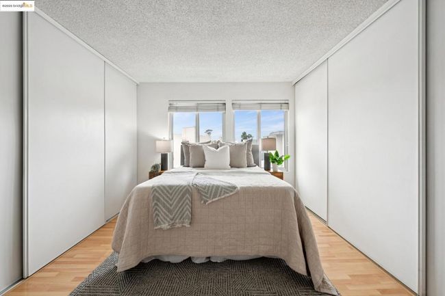 APT-320 - 960 Shorepoint Ct, Condo with 2 bedrooms, 2 bathrooms and 2 parking in Alameda CA | Image 41