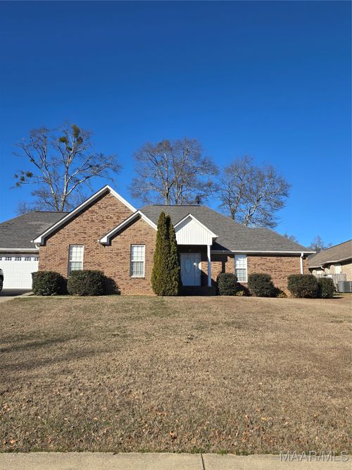 2027 Maplewood Ln, Clanton, AL, 35045-2561 | Card Image