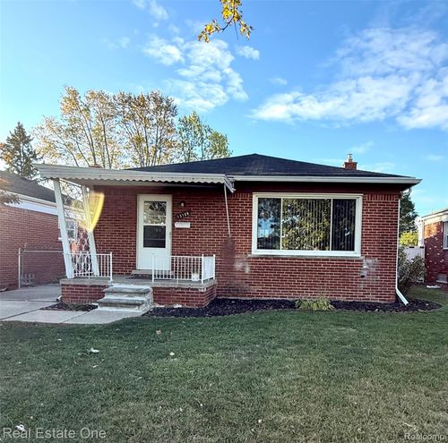 13109 Balsam St, Southgate, MI, 48195-3110 | Card Image