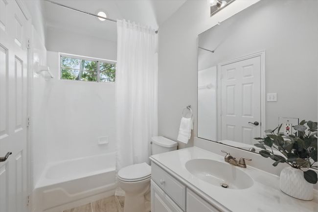 14620 Windsor Ct, House other with 3 bedrooms, 3 bathrooms and null parking in Addison TX | Image 15