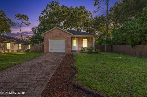 10621 Oak Crest Dr, Jacksonville, FL, 32225-7706 | Card Image
