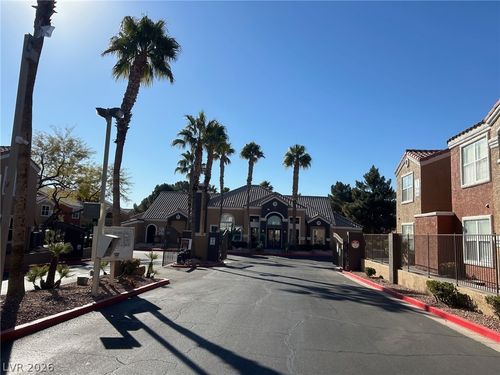 2087-8101 W Flamingo Rd, Las Vegas, NV, 89147-7408 | Card Image
