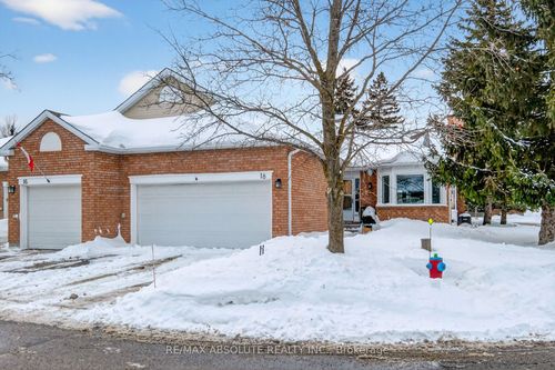 18 Pine Needles Crt, Stittsville, ON, K2S1G5 | Card Image