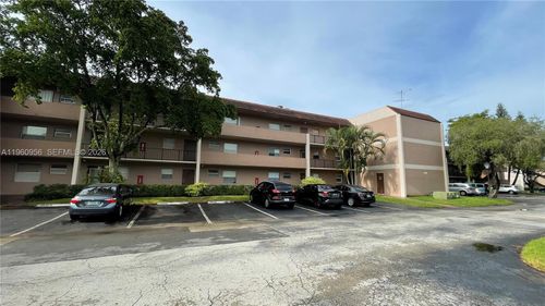 apt-e204-8350 Sands Point Blvd, Tamarac, FL, 33321-3833 | Card Image