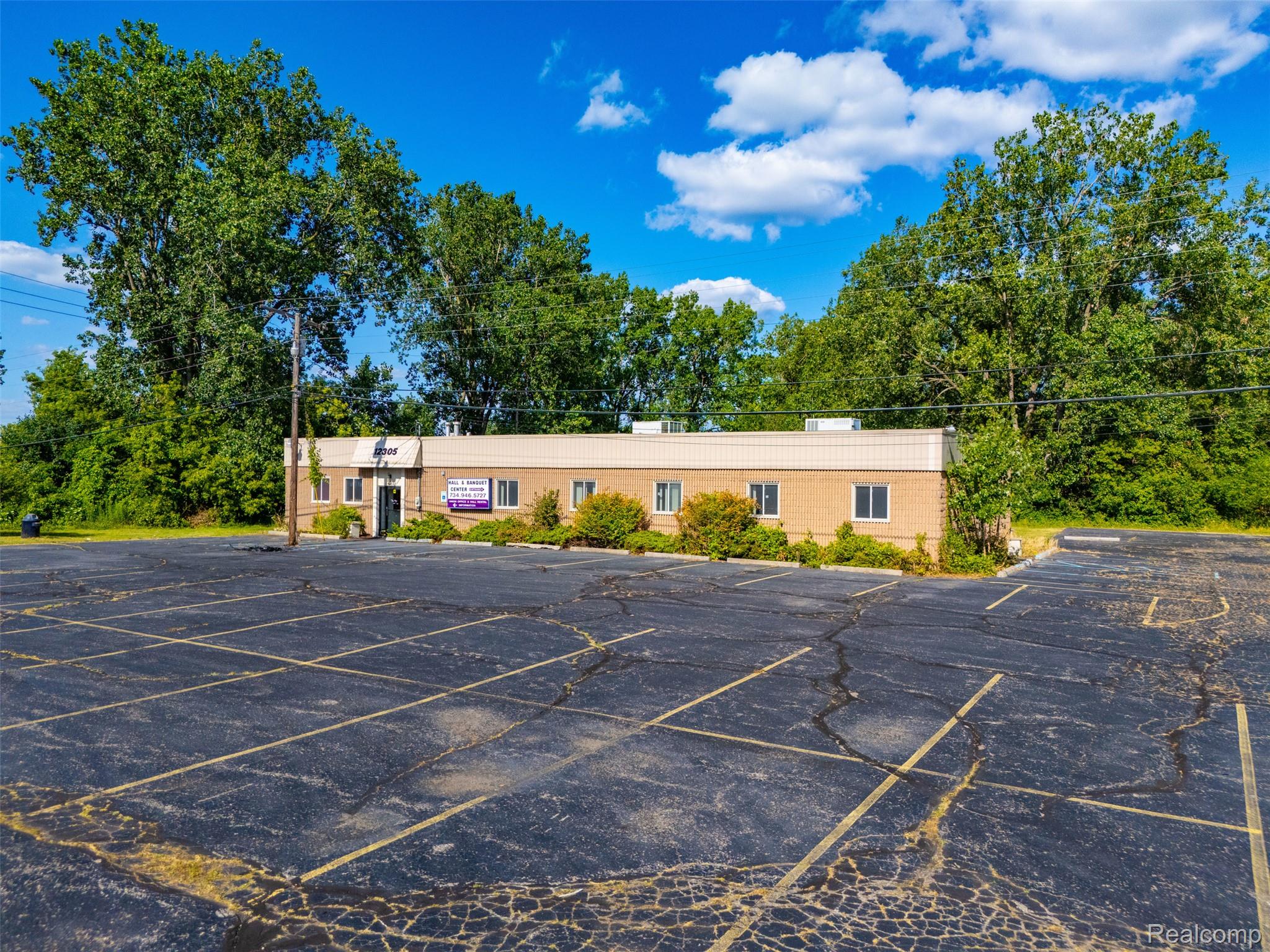 Commercial Lease in Taylor 2