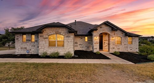 1218 Magnum, New Braunfels, TX, 78132-2927 | Card Image