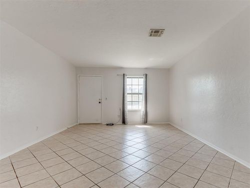 7123 Nw 16th St, Bethany, OK, 73008-5746 | Card Image