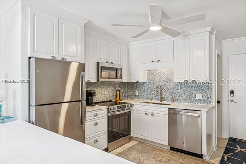 2b-15 S Forest Beach Dr, Hilton Head Island, SC, 29928-7000 | Card Image