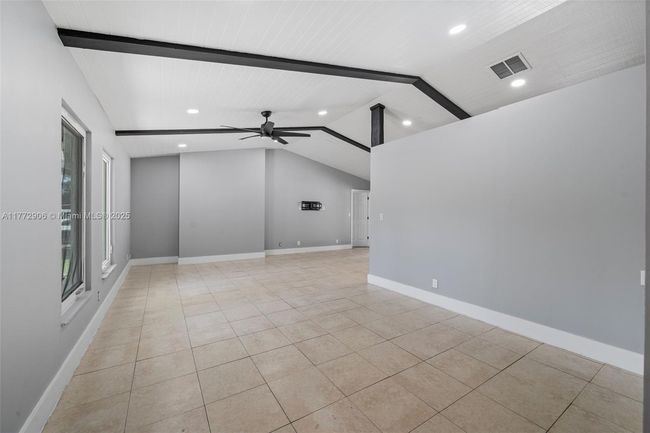 15696 Ferris Pl, House other with 5 bedrooms, 3 bathrooms and null parking in LOXAHATCHEE FL | Image 6