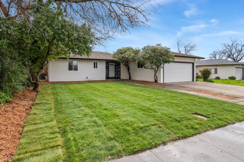 5308 Fernwood Way, Sacramento, CA, 95841-2110 | Card Image