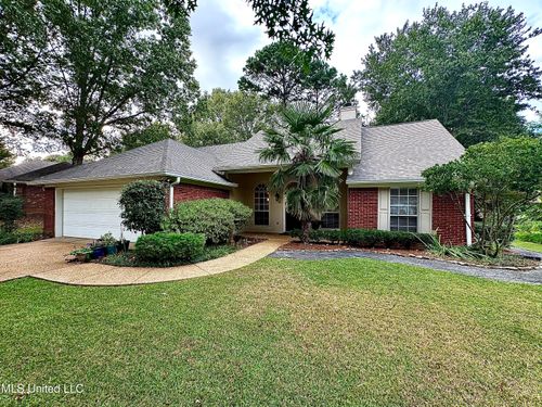 426 Violet Dr, Madison, MS, 39110-7835 | Card Image