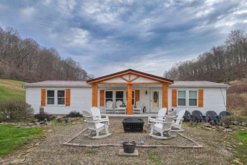 1396 Scenic Dr, Vinton, OH, 45686 | Card Image