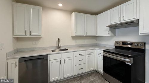 139 Roosevelt Blvd, BERLIN, NJ, 08009-7119 | Card Image