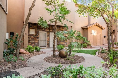 62-340 N Country Ln, St George, UT, 84770 | Card Image