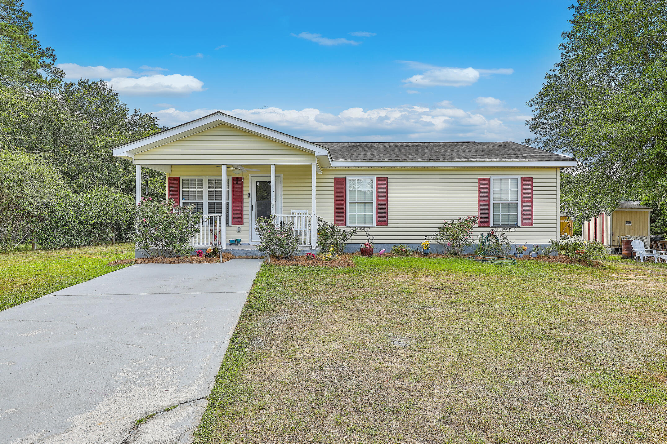 Colossians Ct, Johns Island, SC 29455
