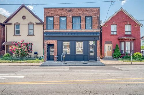 52 Barton St E, Hamilton, ON, L8L2V8 | Card Image
